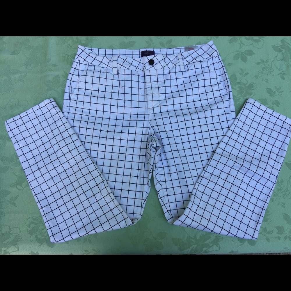 NYDJ black & white plaid cropped pants Size 12